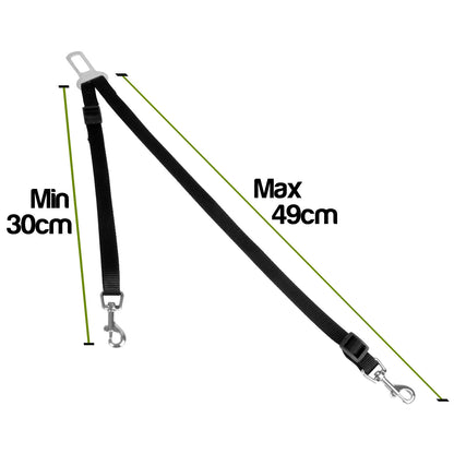 A black pet seat belt strap with silver metal clips, shown on a white background with green measurement lines and text indicating a minimum length of 30cm and maximum length of 49cm.